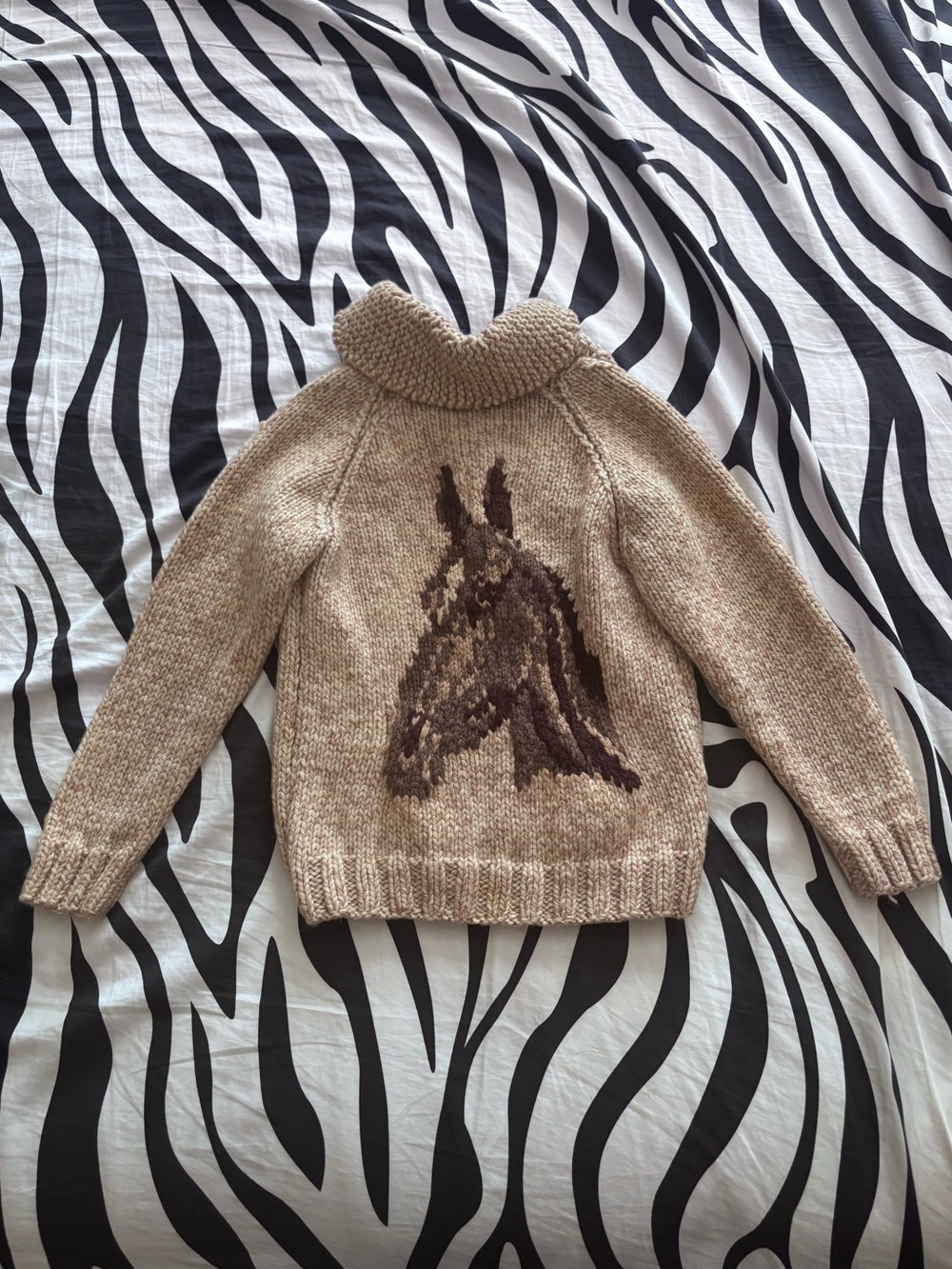 Kids year 5-7 Vintage Hand-Knit Beige Roll neck Sweater with Horse Motif